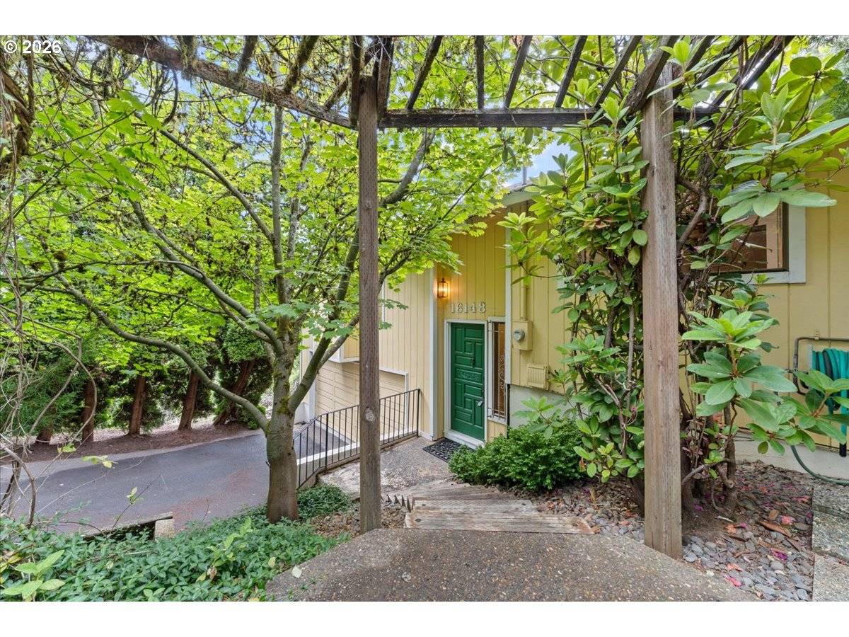16148 PEARCY ST, Lake Oswego, OR 97034