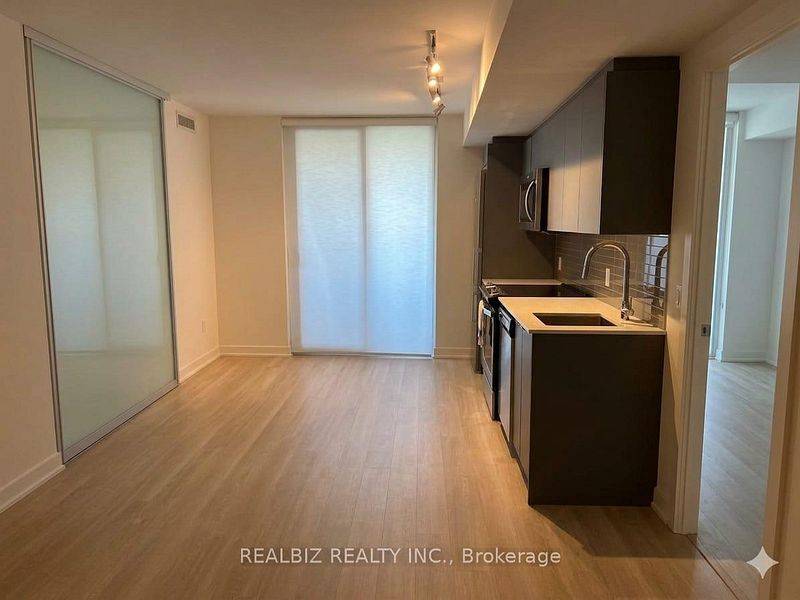 30 Tretti WAY #424, Toronto C06, ON M3H 0E3