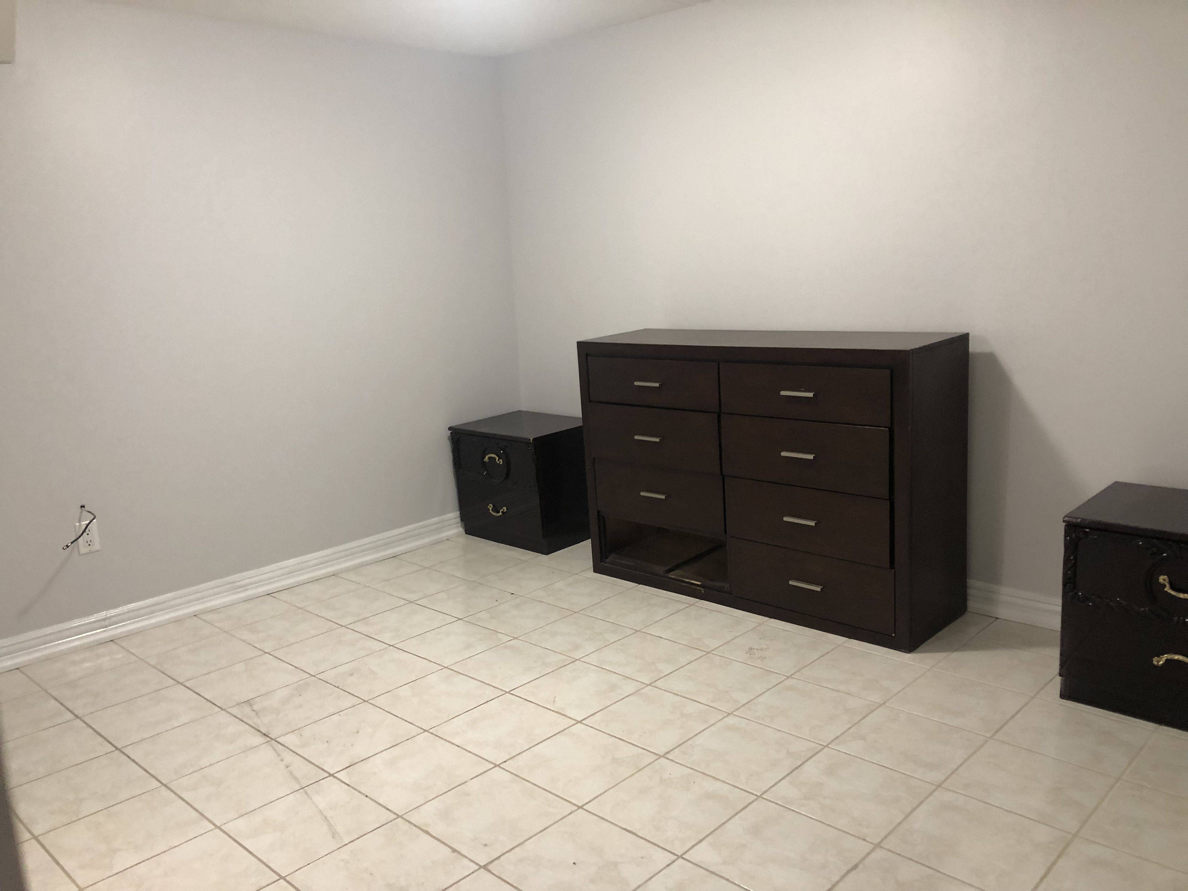 16 Cartmel DR #Apt 1, Markham, ON L3S 1T8