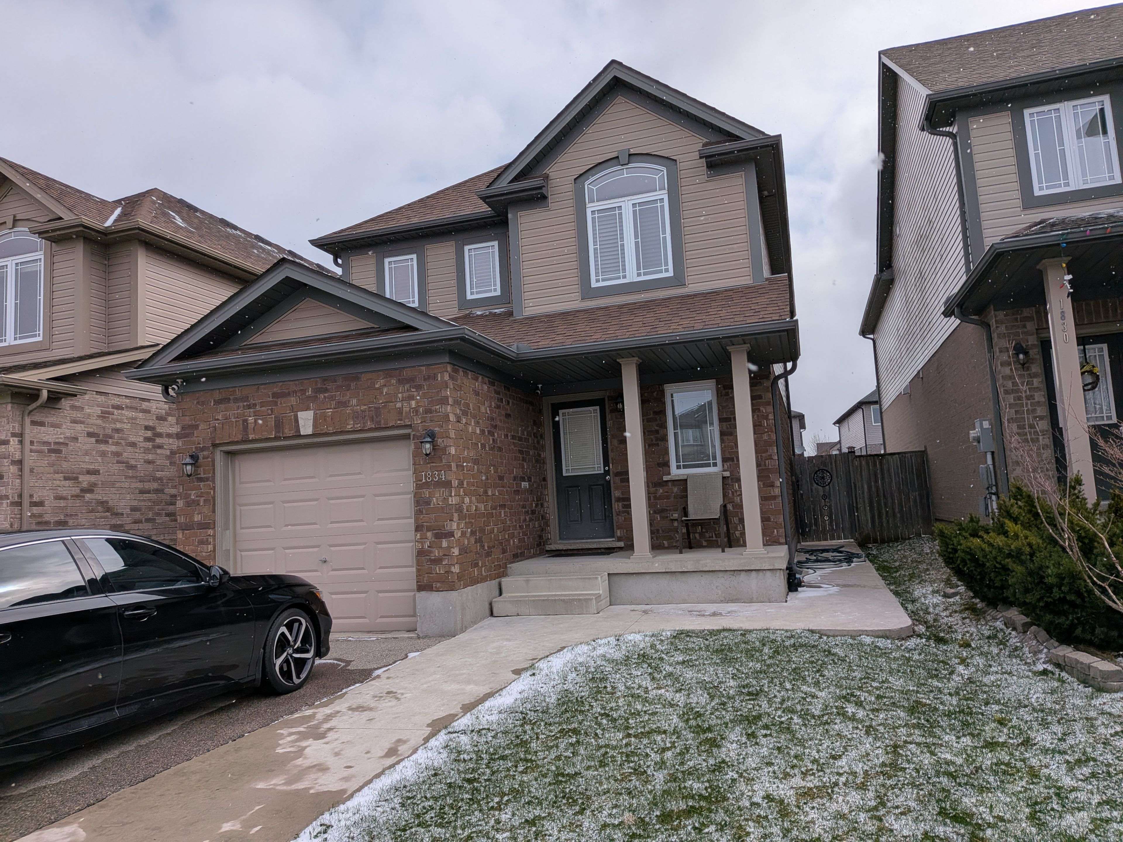 1834 REILLY WALK, London North, ON N5X 0H8