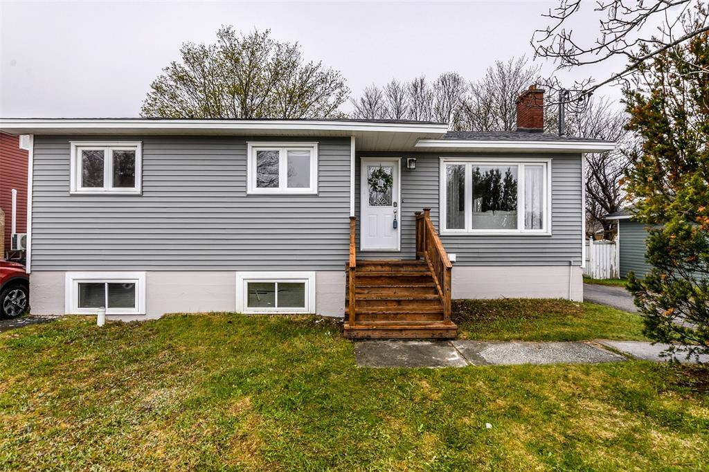 4 London Road, St. John's, NL A1B2G8