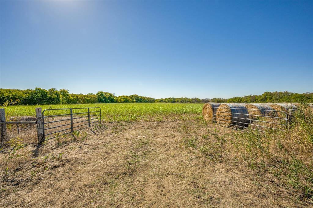 000 View Road, Sanger, TX 76266