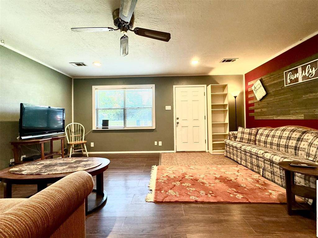 1319 W Morgan Street, Denison, TX 75020