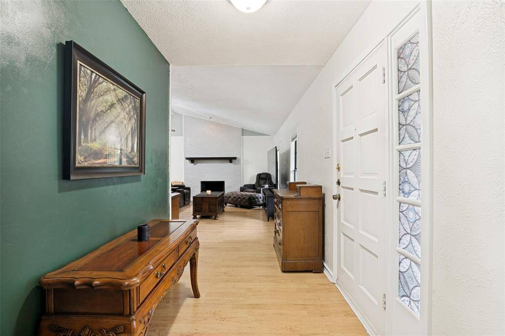 1102 Alexandria Avenue, Garland, TX 75040