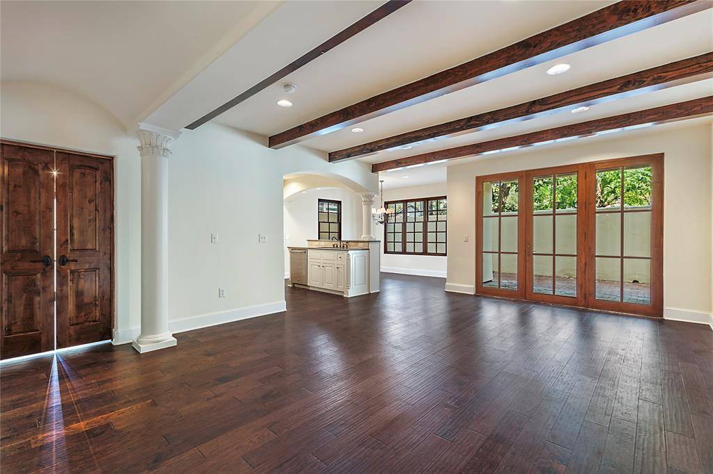 2510 N Henderson #17, Dallas, TX 75206