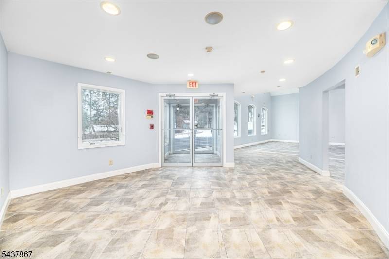 137 S Rutherford Ave, Franklin Boro, NJ 07416