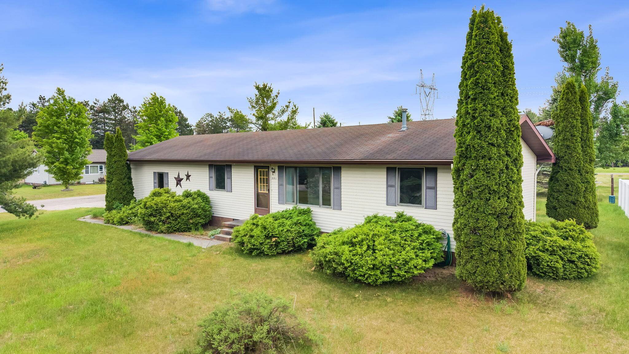 301 Ragen-Bogen DR, Bagley Twp, MI 49735