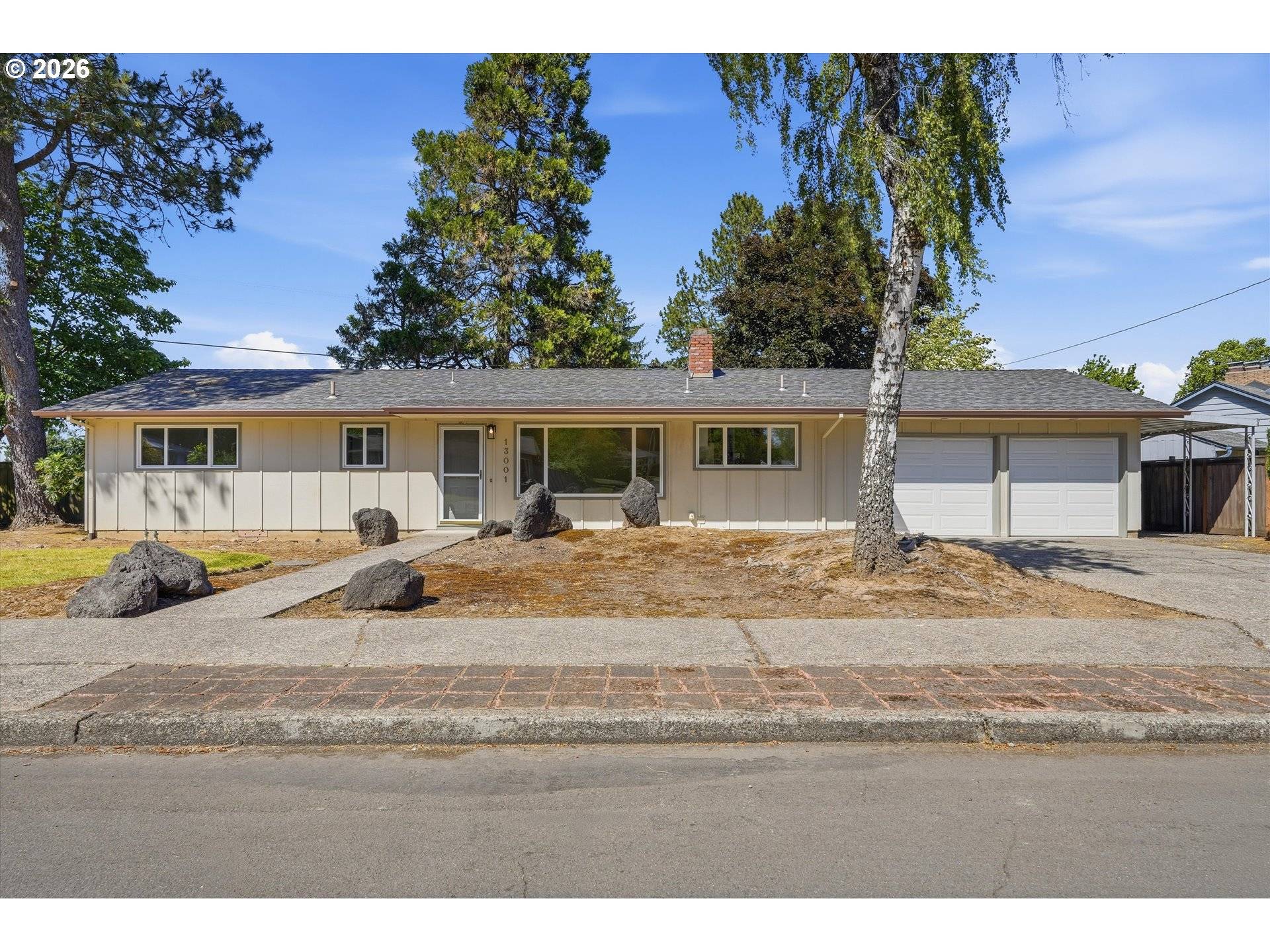13001 NE BRAZEE ST, Portland, OR 97230