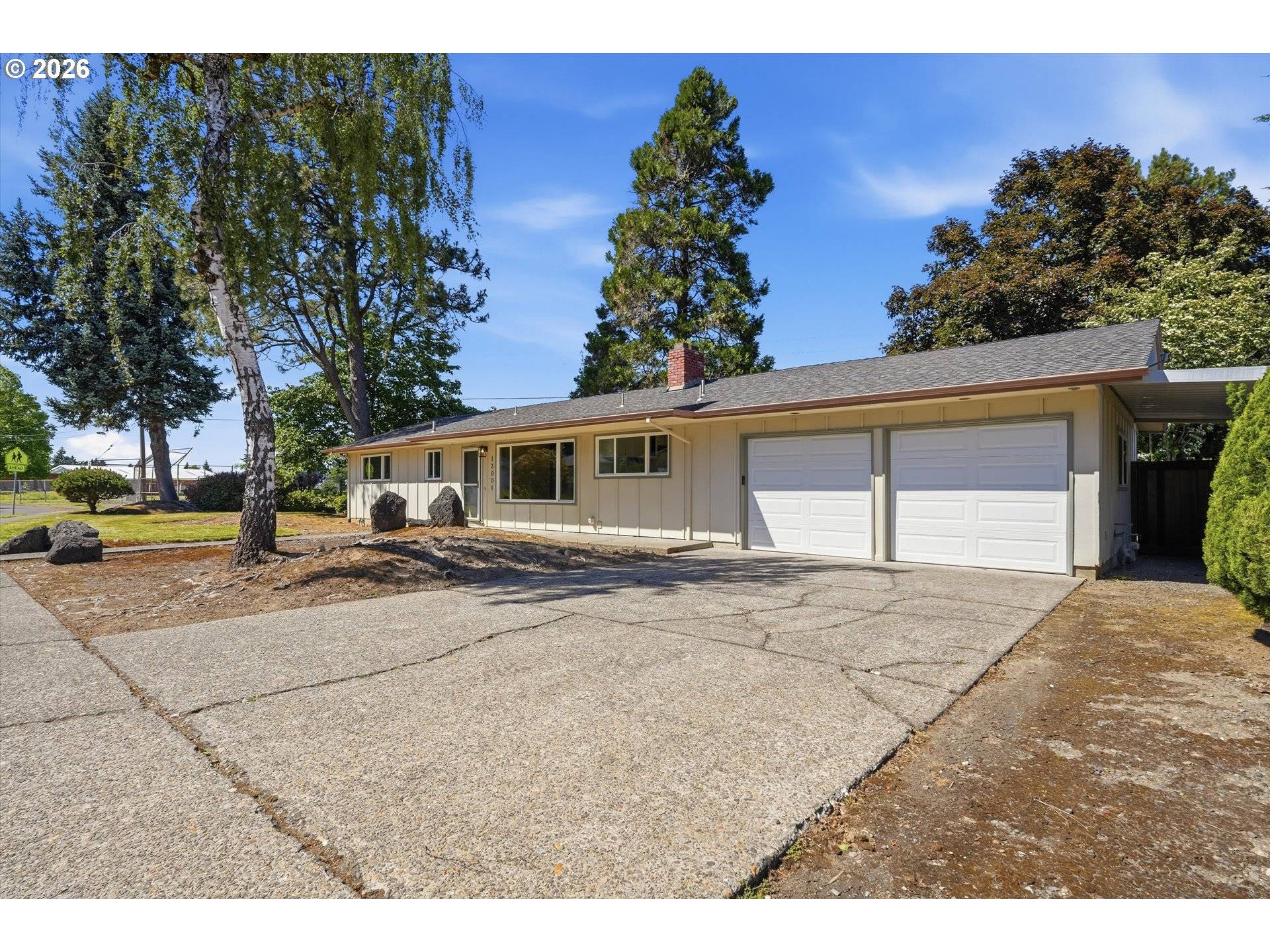 13001 NE BRAZEE ST, Portland, OR 97230