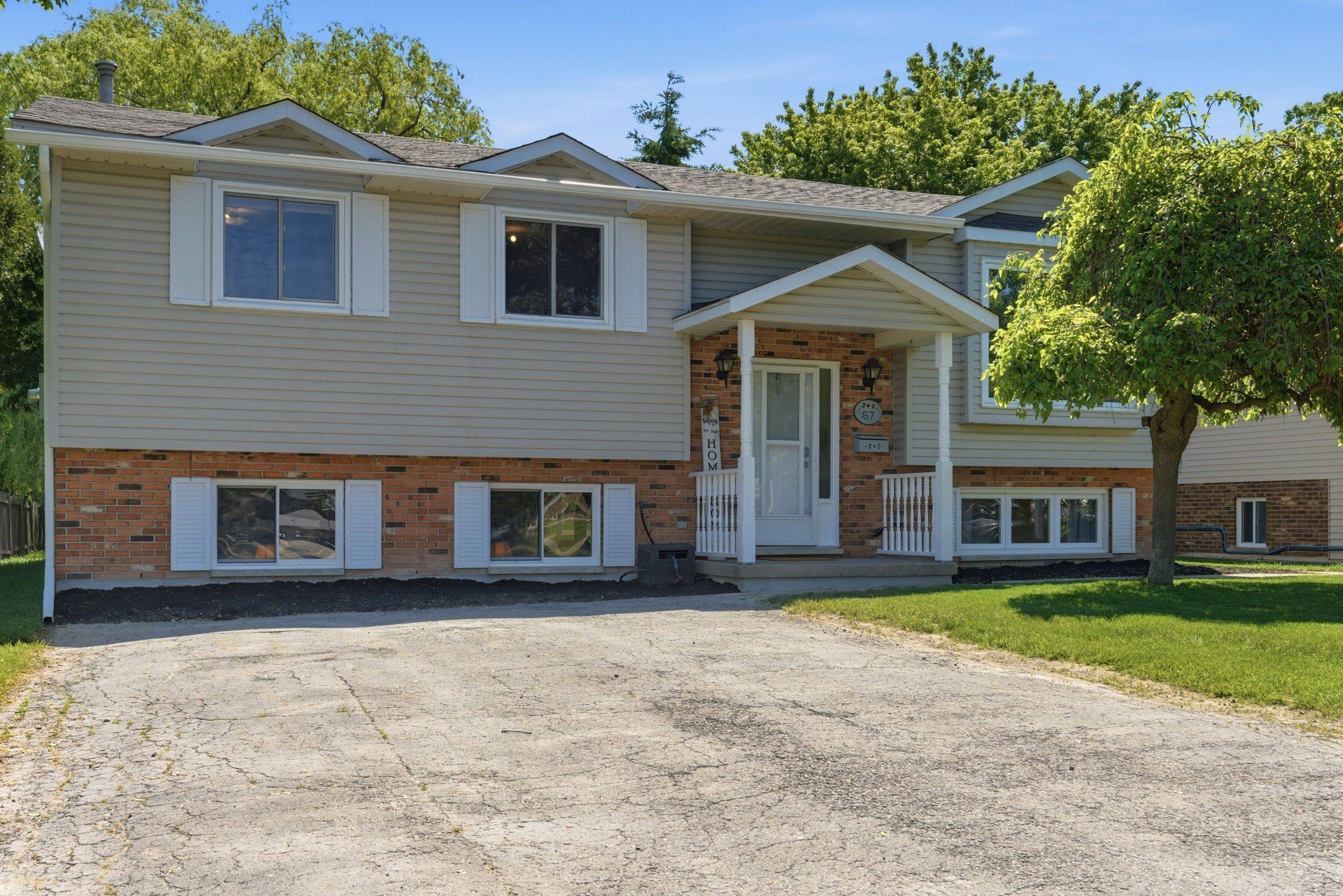 57 Wade RD, West Lincoln, ON L0R 2A0