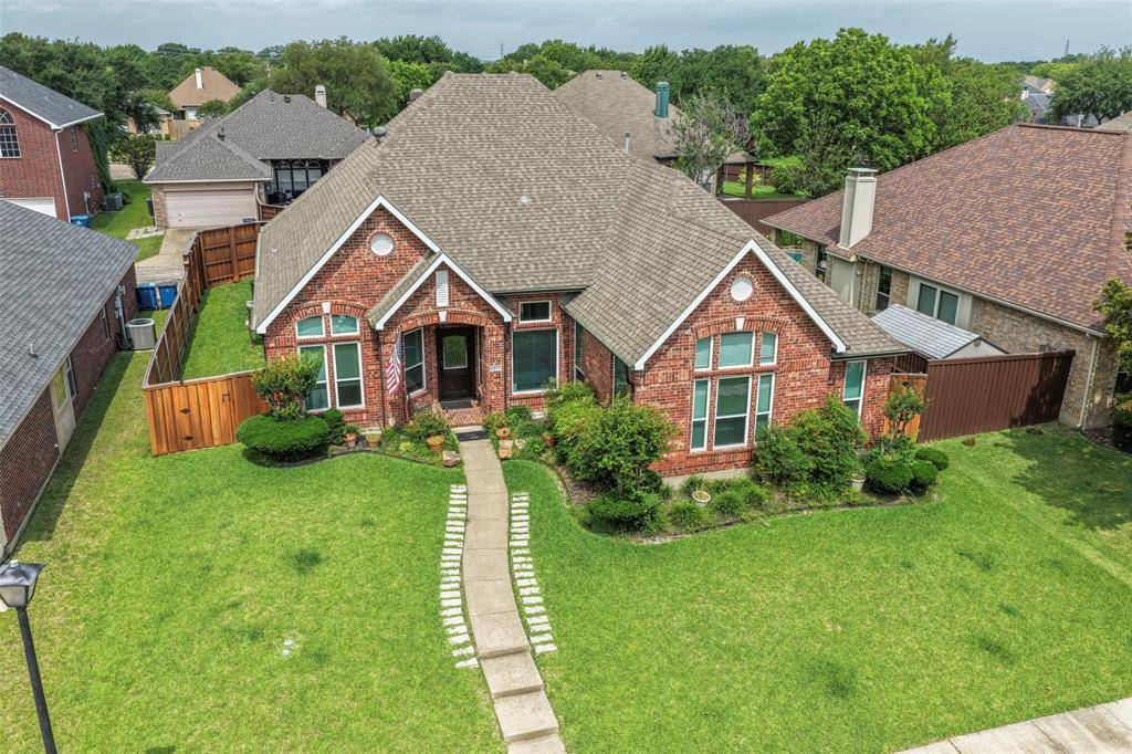6017 Baskerville Drive, Rowlett, TX 75087