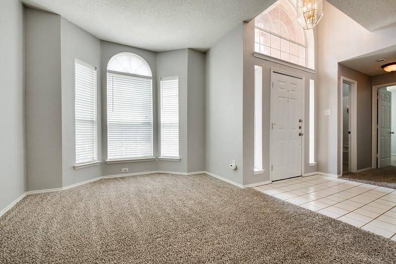 7813 Park Run Road, Fort Worth, TX 76137