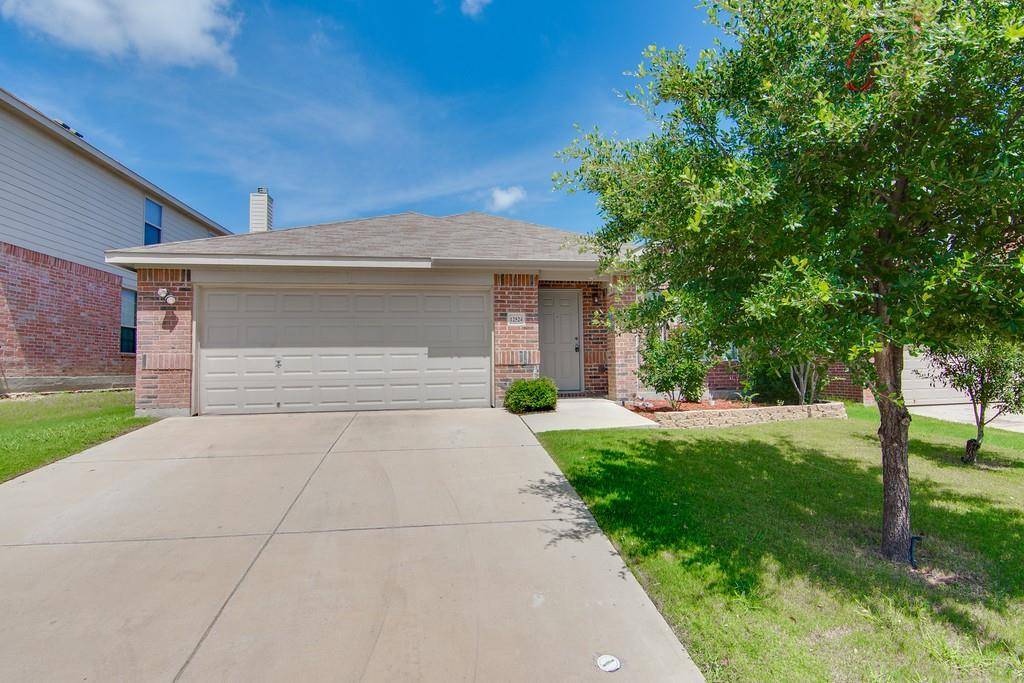 12524 Panorama Drive, Fort Worth, TX 76028