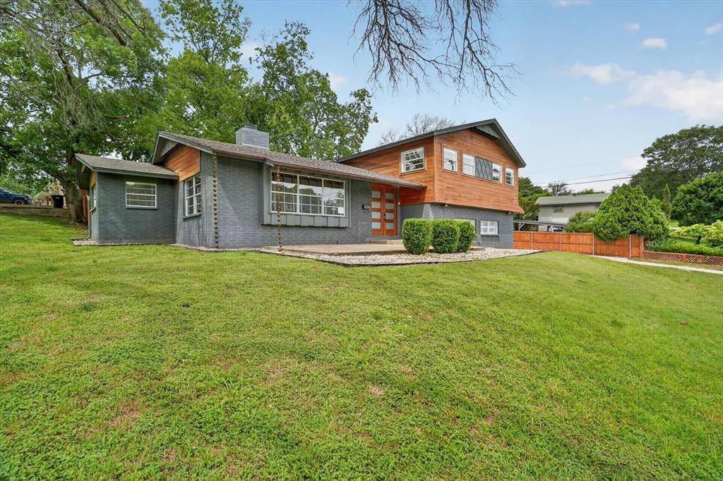 6609 Genoa Road, Fort Worth, TX 76116