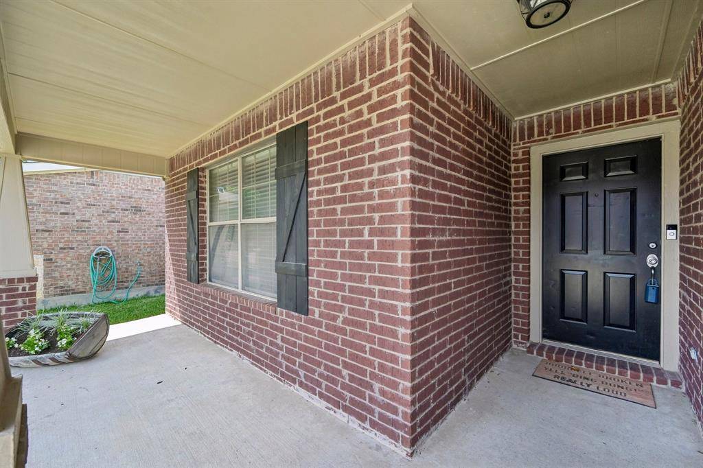 2032 Athabasca Falls Drive, Anna, TX 75409