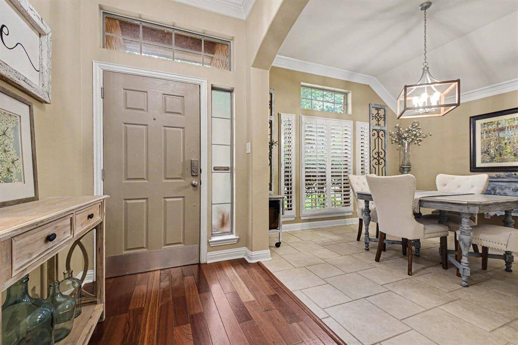 2759 Waterway Drive, Grand Prairie, TX 75054