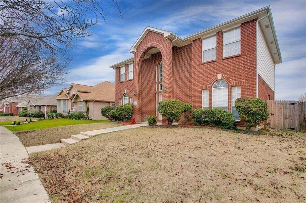 7808 Silver Sage Drive, Fort Worth, TX 76137