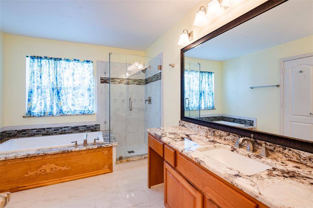 5919 Willow Wood Lane, Dallas, TX 75252