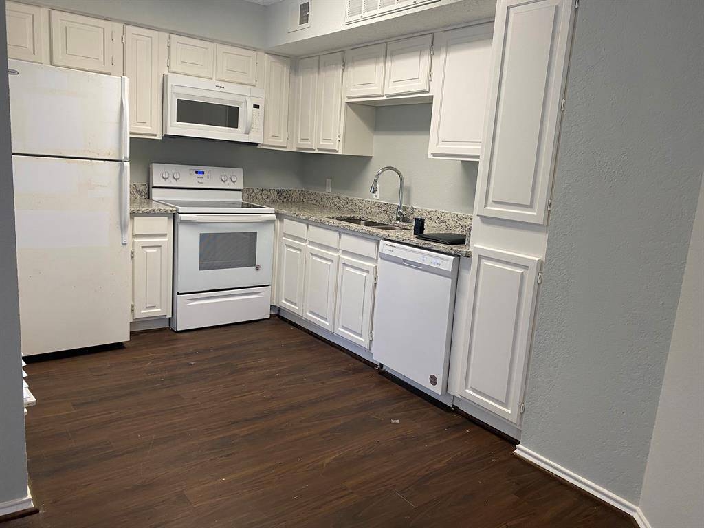 2311 Balsam Drive #H103, Arlington, TX 76006
