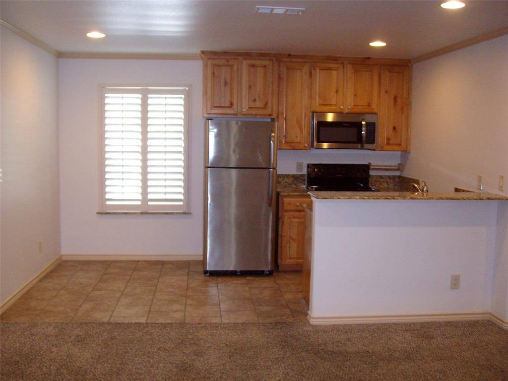 118 S Main Street, Leonard, TX 75452