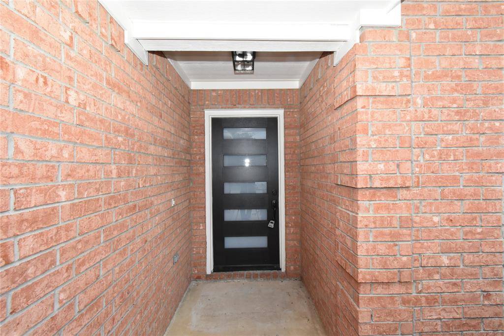 311 Stell Avenue, Mansfield, TX 76063