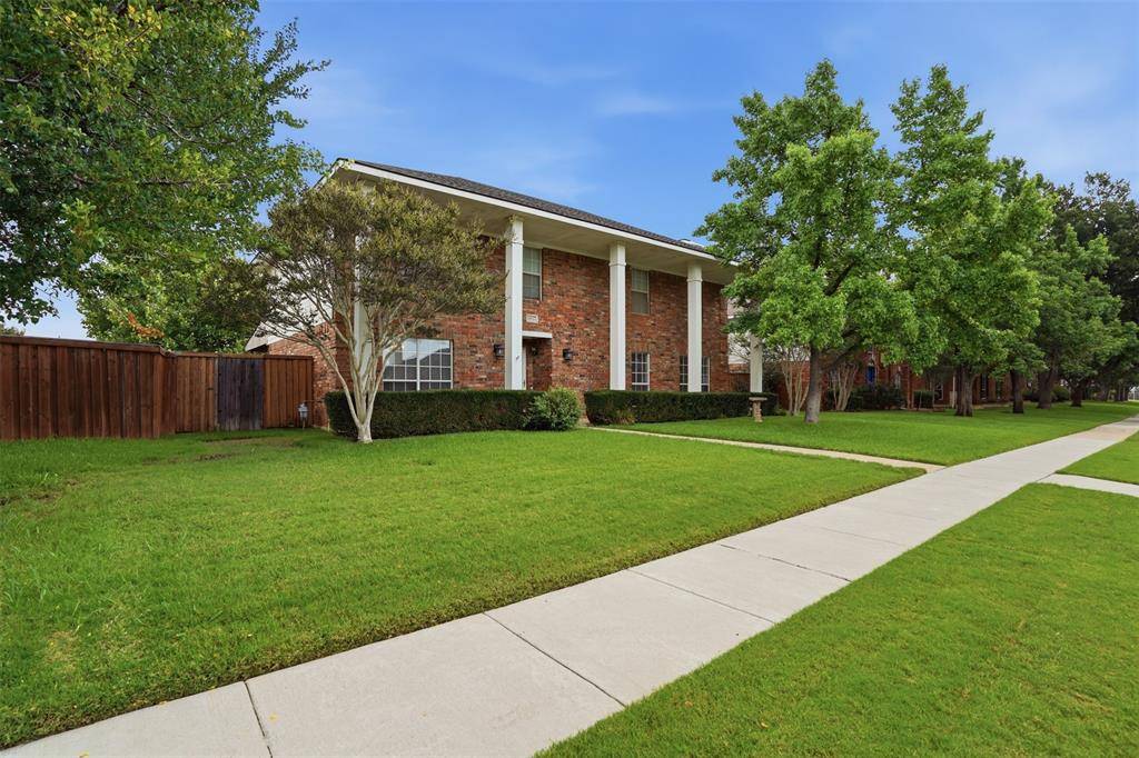 1037 Monarch Drive, Lewisville, TX 75067