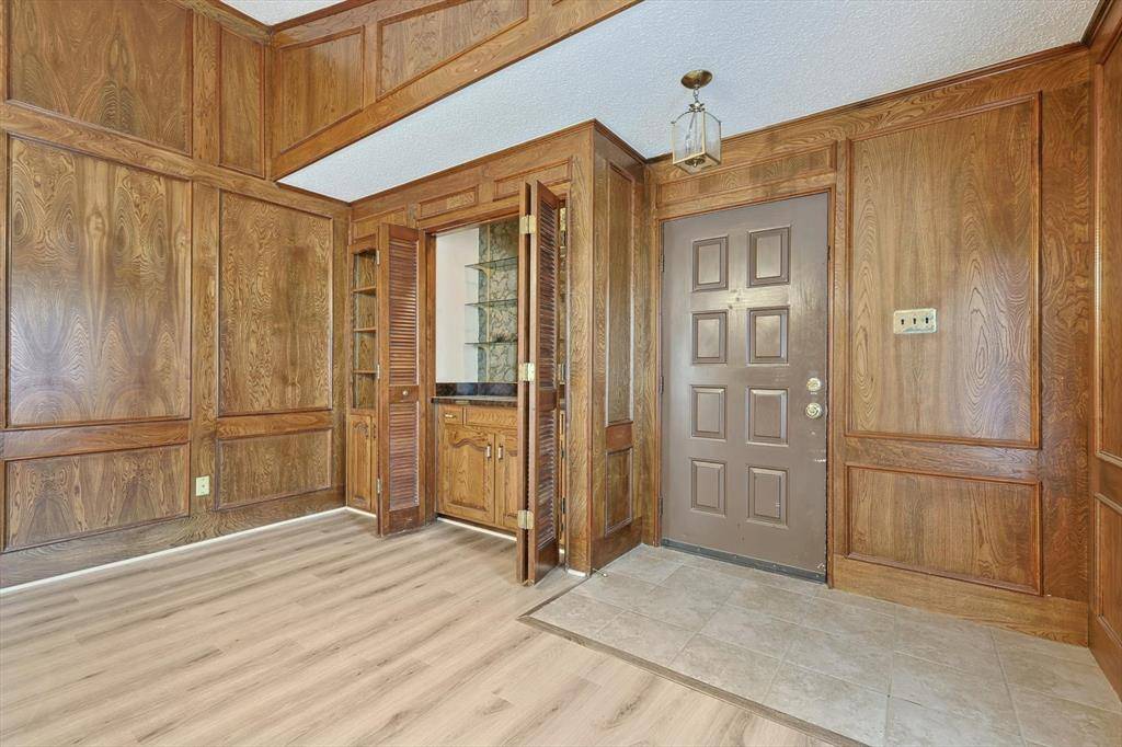 5137 Shoregate Drive, Garland, TX 75043