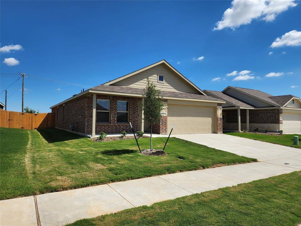 15024 Red Sands Trail, Fort Worth, TX 76052