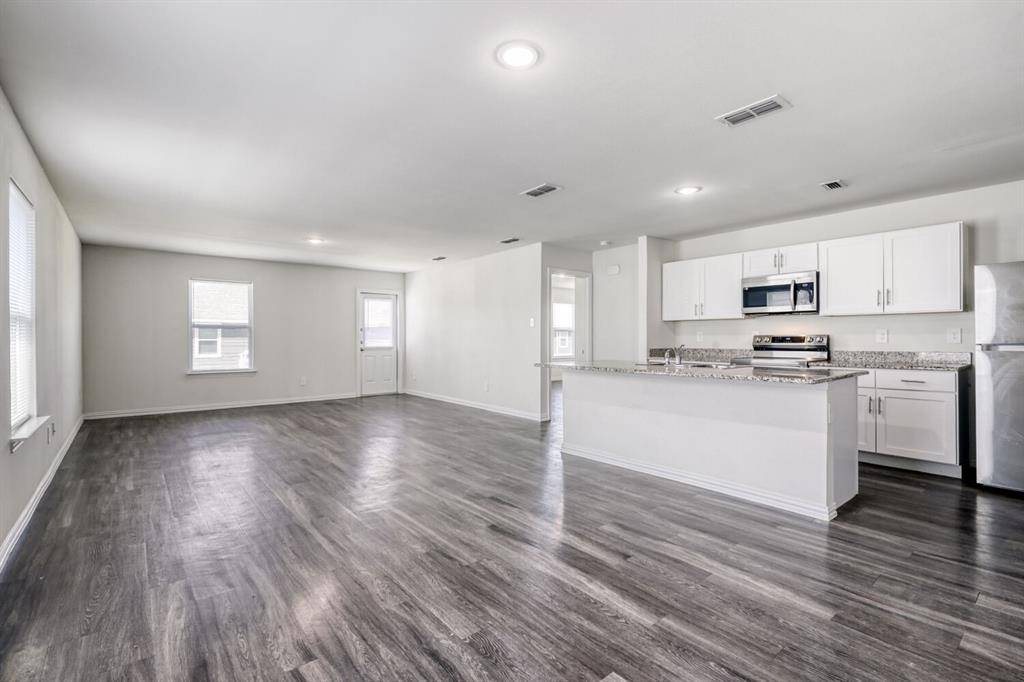 429 Shorty Street, Mabank, TX 75147
