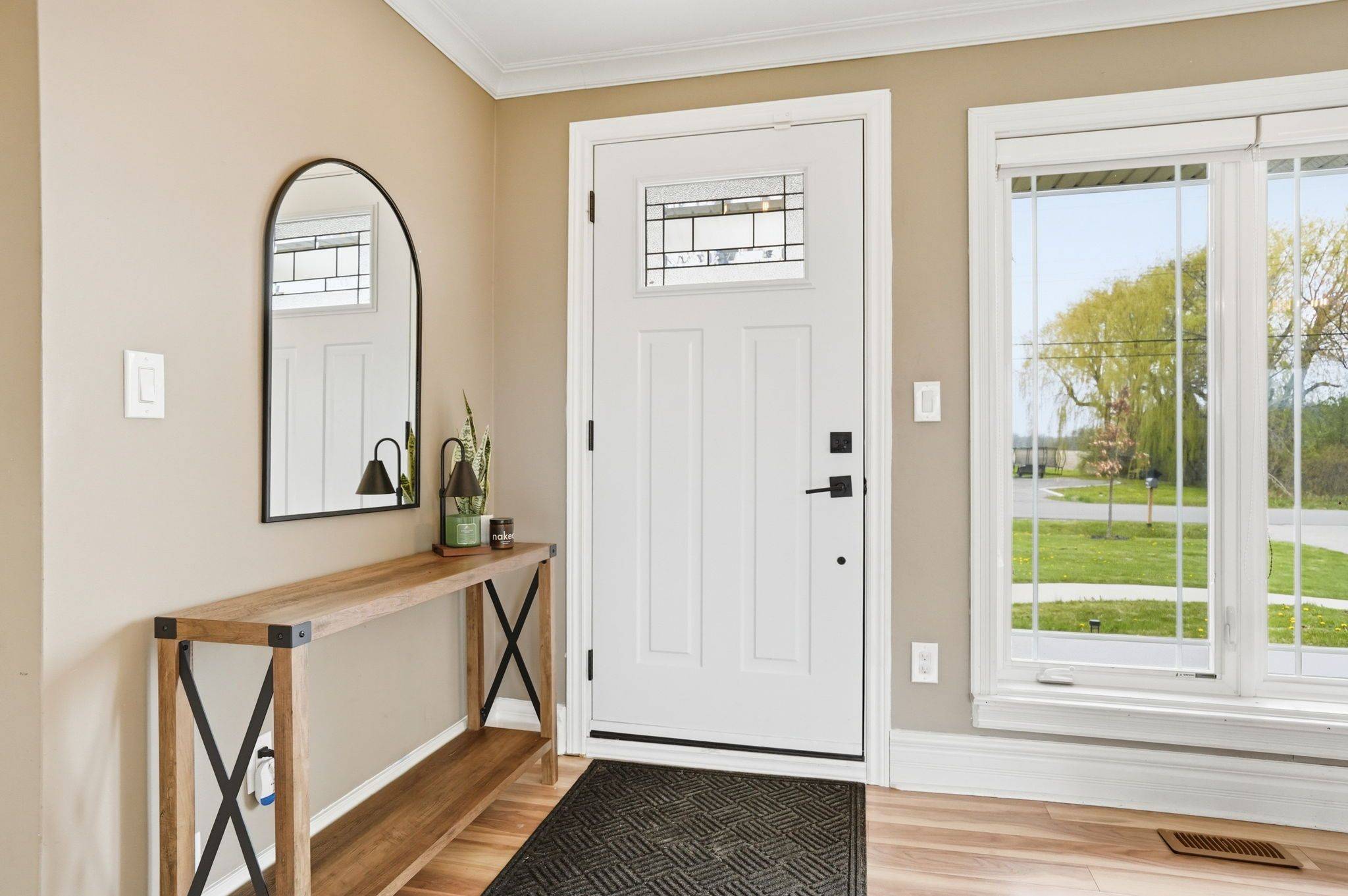 533 Woodburn RD, Hamilton, ON L0R 1P0