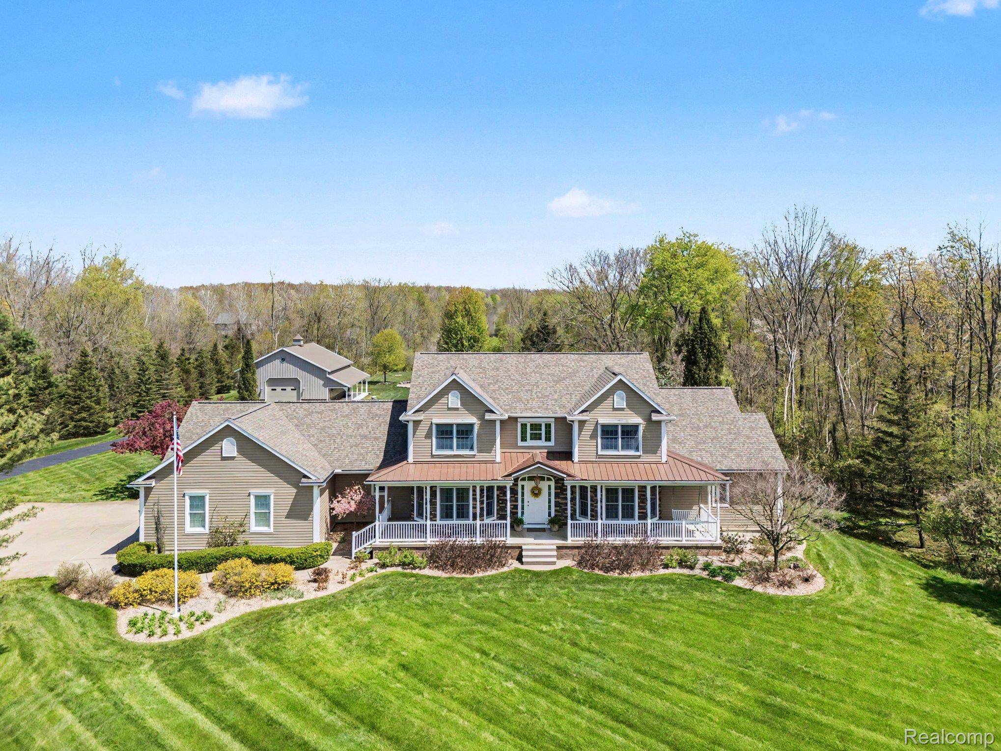 1720 N Lake Pleasant RD, Arcadia Township, MI 48412