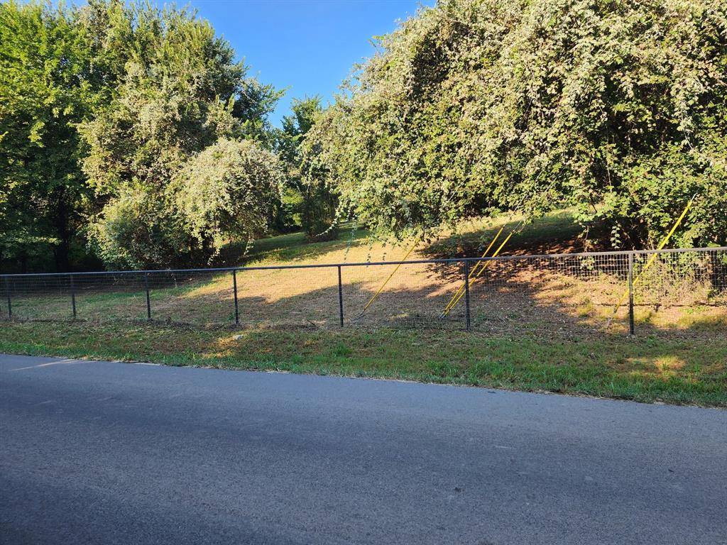 9935 Zion Hill Road, Poolville, TX 76487