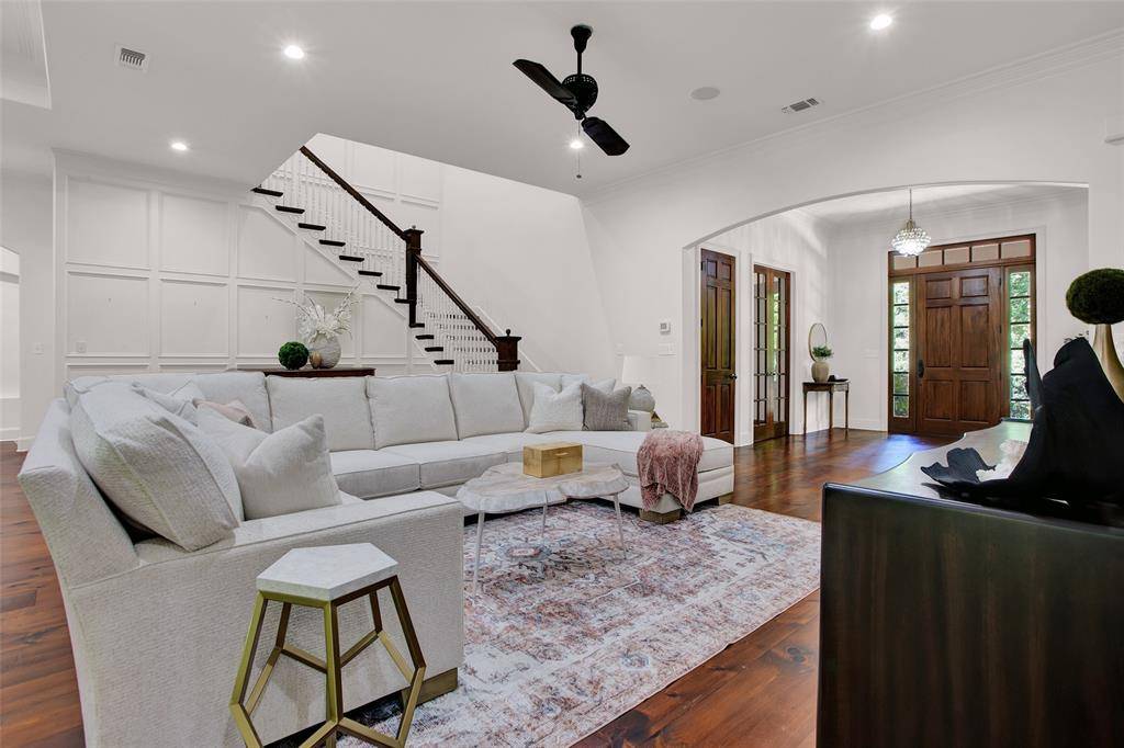 48 Summit Oaks Circle, Denison, TX 75020
