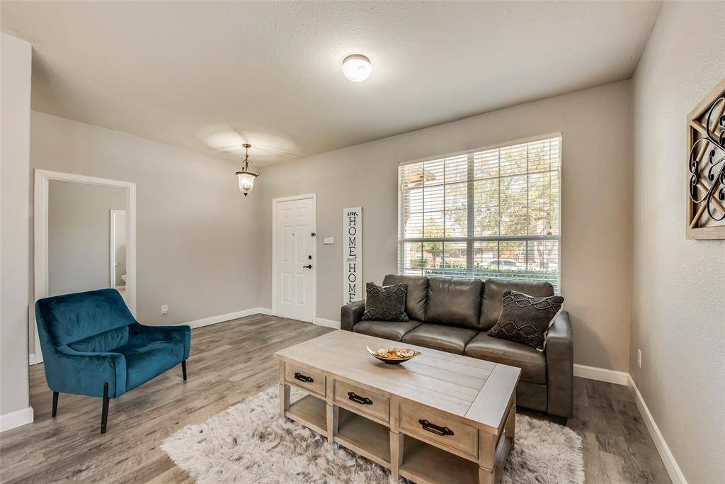 2925 Clear Creek Drive, Rockwall, TX 75032