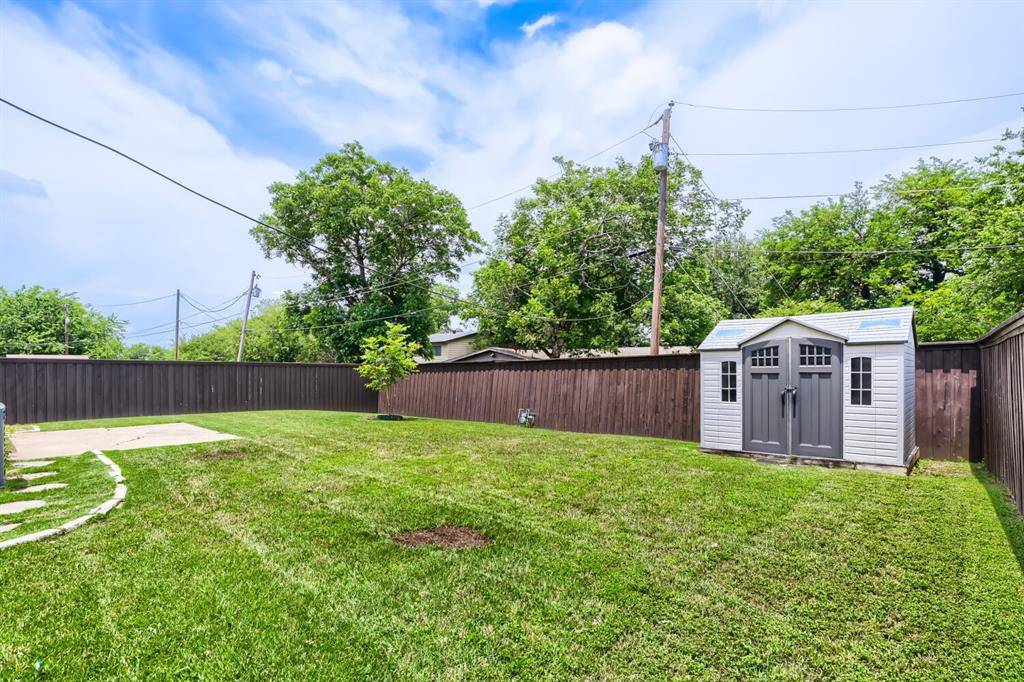 2307 Fyke Road, Carrollton, TX 75006
