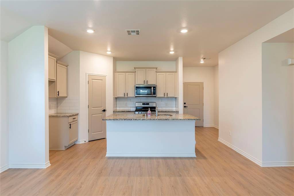 408 Rawhide Way, Princeton, TX 75407
