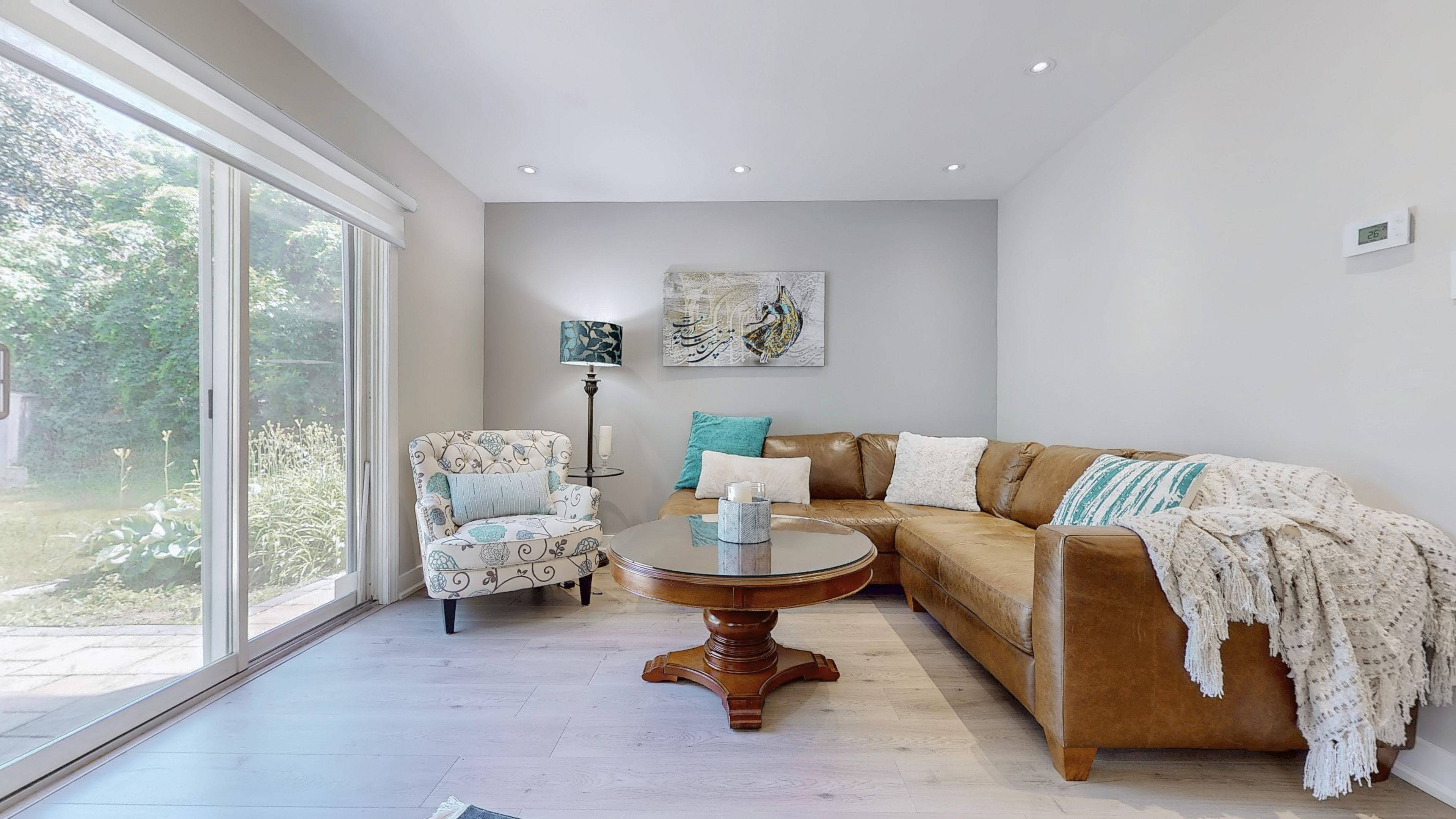 158 Holm CRES, Markham, ON L3T 5J3