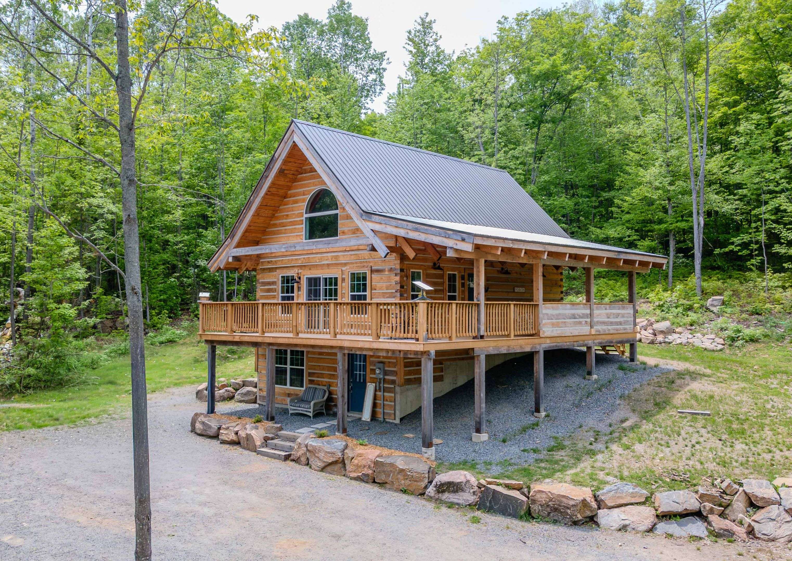 684 Mitchell RD, Madawaska Valley, ON K0J 1B0