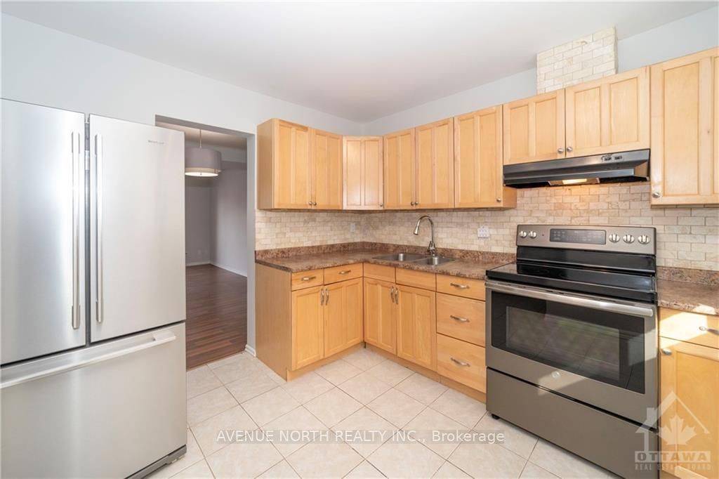 1959 Greenway Pkwy #50, Blackburn Hamlet, ON K1B 5A9