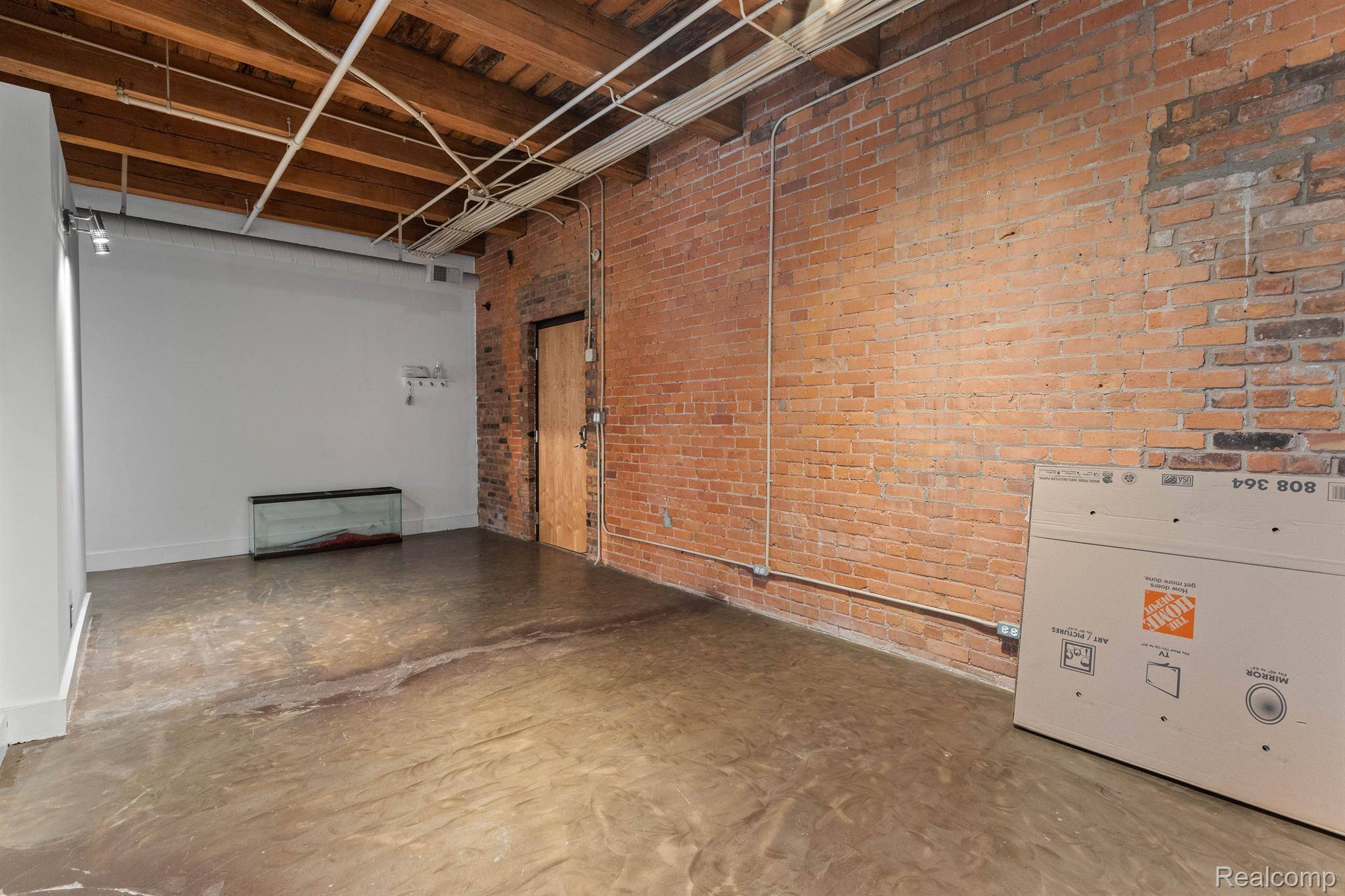 6533 E JEFFERSON AVE #117, Detroit, MI 48207