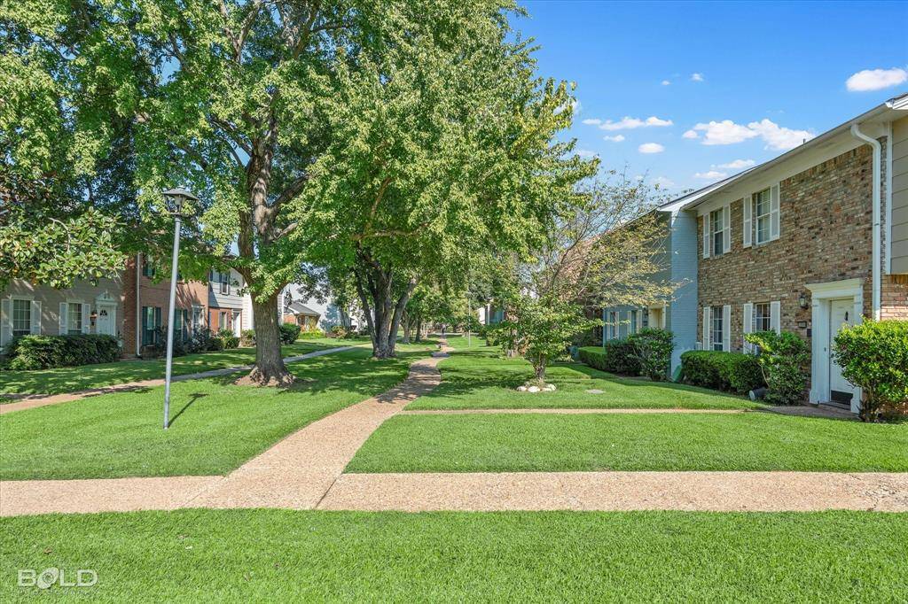 10046 GEORGETOWN Drive, Shreveport, LA 71115