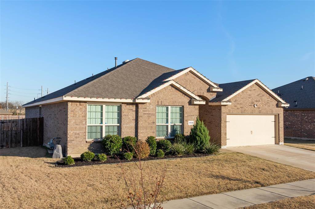 3816 Waldorf Drive, Denton, TX 76208