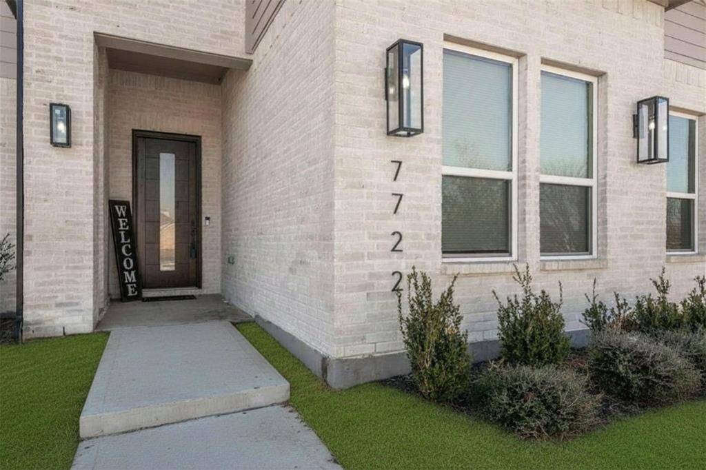 7722 Oak Garden Trail, Dallas, TX 75232