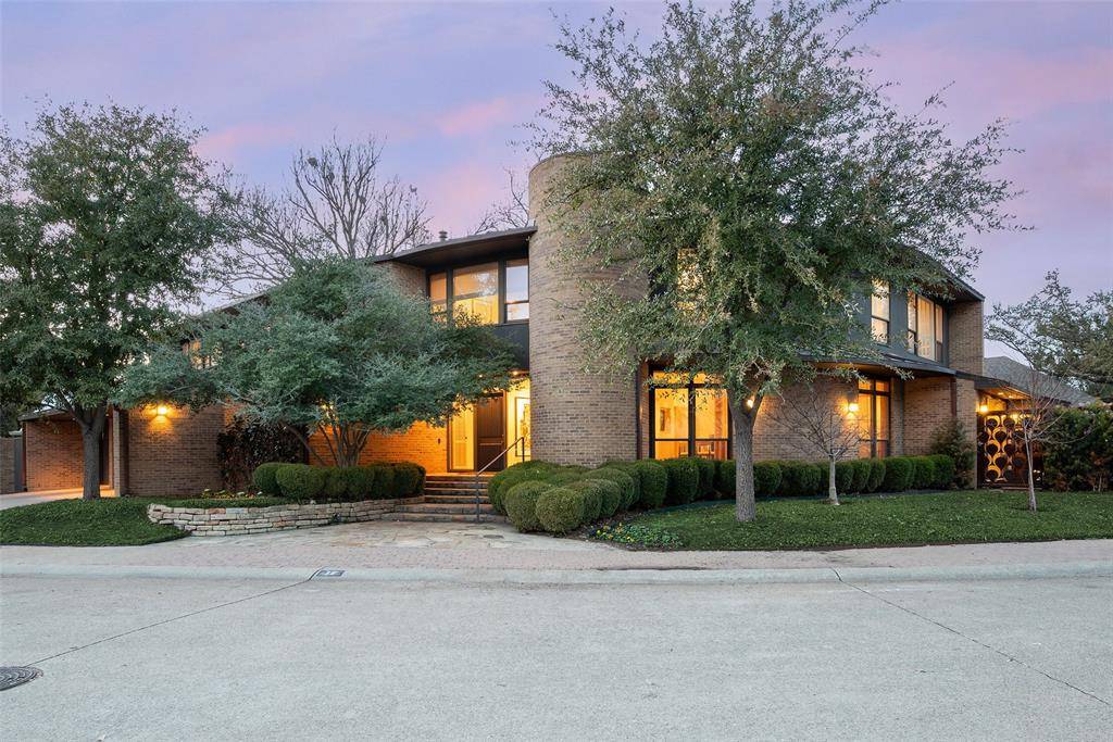 12 Royal Way, Dallas, TX 75229