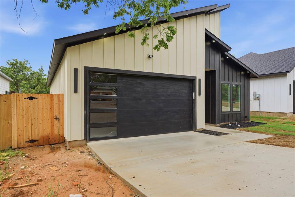 1111 Riverwood Road, Dallas, TX 75217