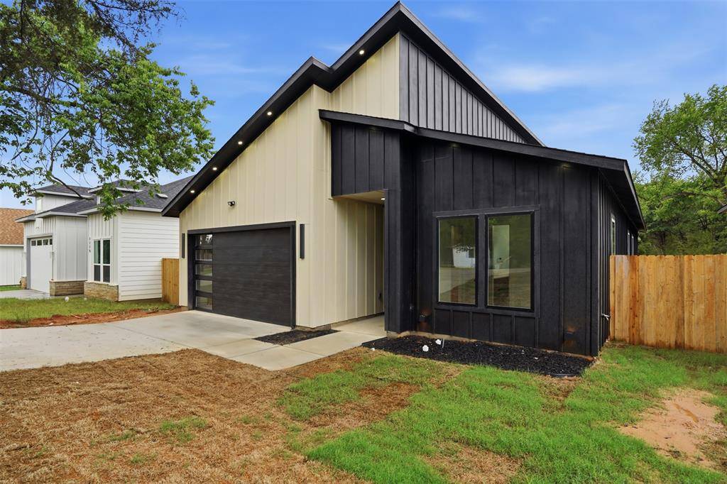 1111 Riverwood Road, Dallas, TX 75217