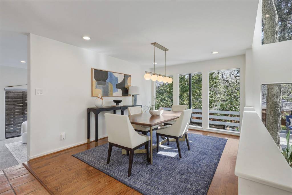 965 Easton Place, Dallas, TX 75218