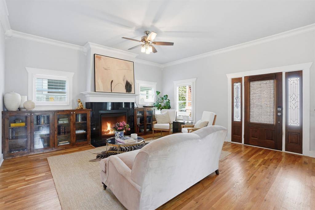 2001 Washington Avenue, Fort Worth, TX 76110
