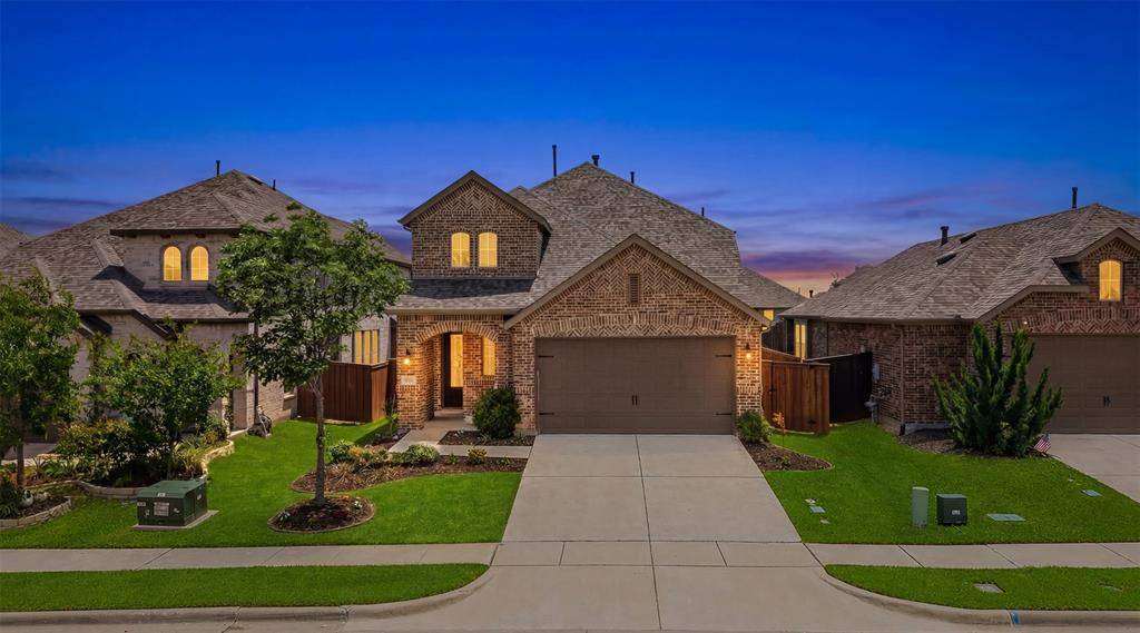 3504 Sweet Grass Drive, Aubrey, TX 76227