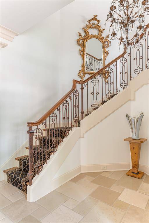 6907 Preston Glen Drive, Dallas, TX 75230